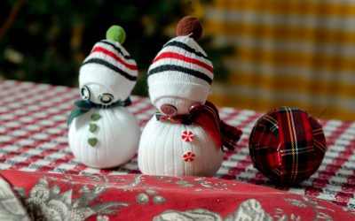 Customiza tu Navidad Cap 1: Cómo hacer un muñeco de nieve con un calcetín
