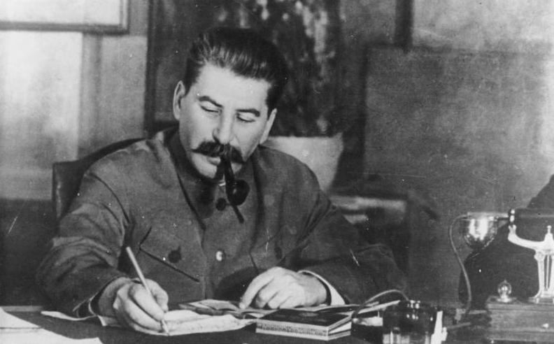Iósif Stalin - Biografia - Canal HISTORIA